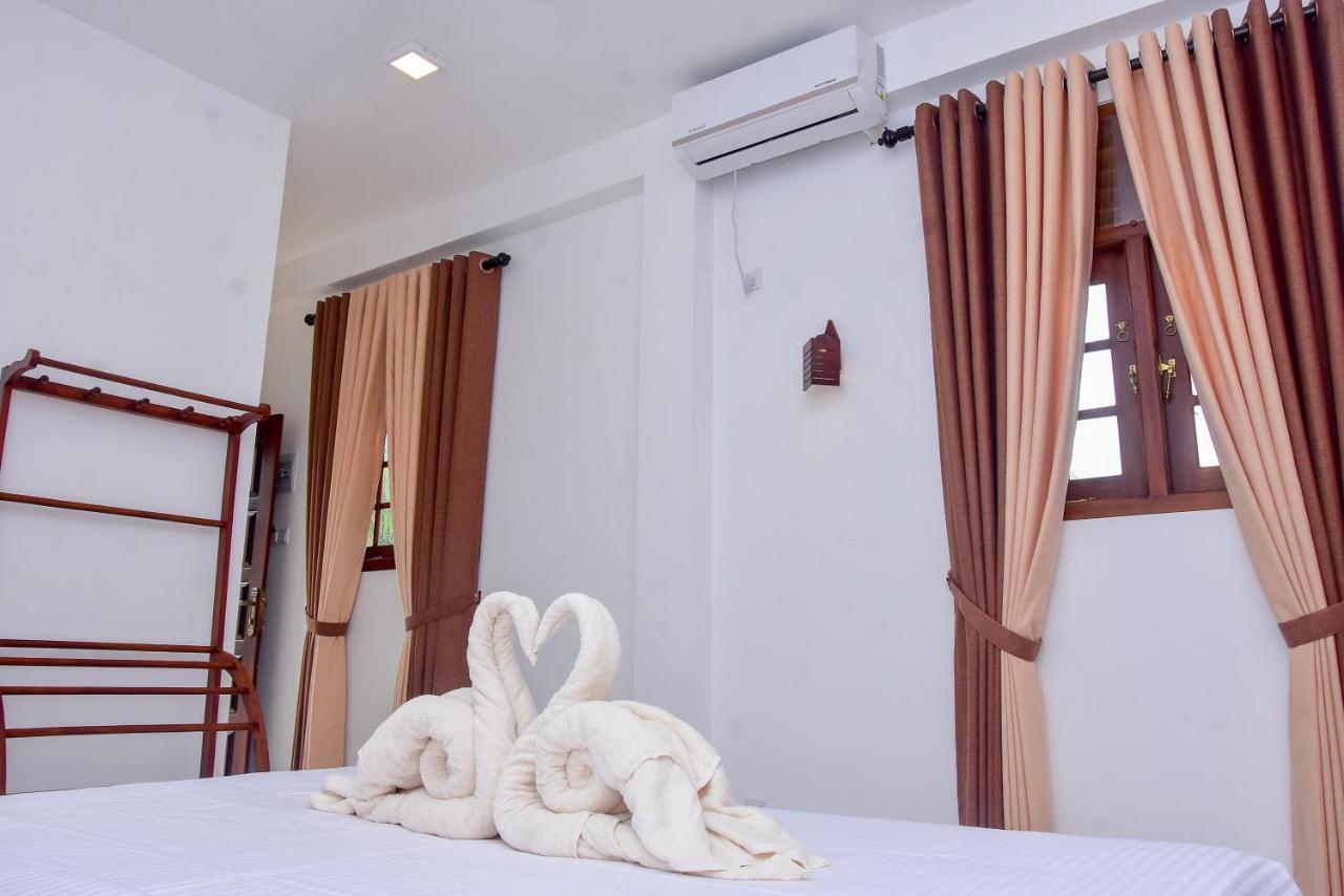 Villa Araliya 히카두와 외부 사진