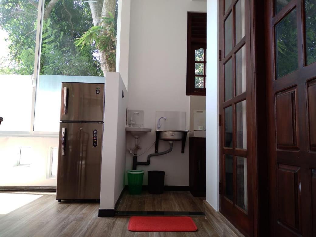 Villa Araliya 히카두와 외부 사진
