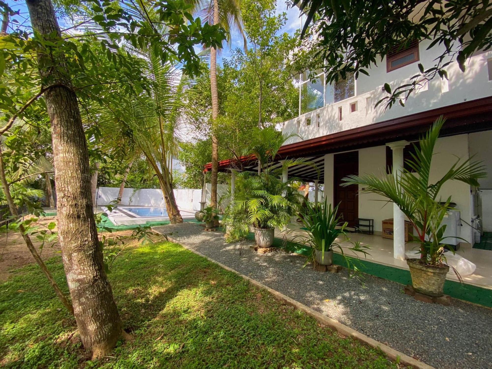 Villa Araliya 히카두와 외부 사진